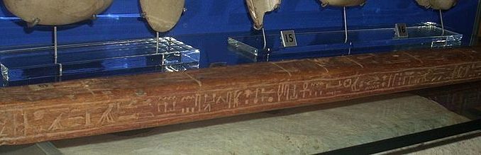 800px-Cubit_rule_Egyptian_NK_from_Liverpool_museum